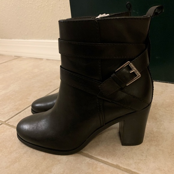 Ralph Lauren Cassy Leather Ankle Booties - Picture 4 of 7